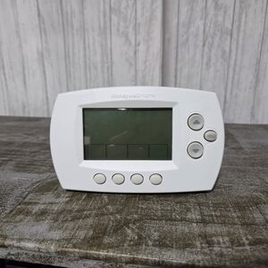 Honeywell Home Smart Wi-Fi 7-Day Programmable Thermostat